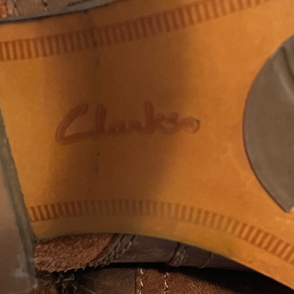 Clarks Maypearl Lilac Women's Booties in Dark Tan Leather & Suede Boots Size 5M - Picture 13 of 15